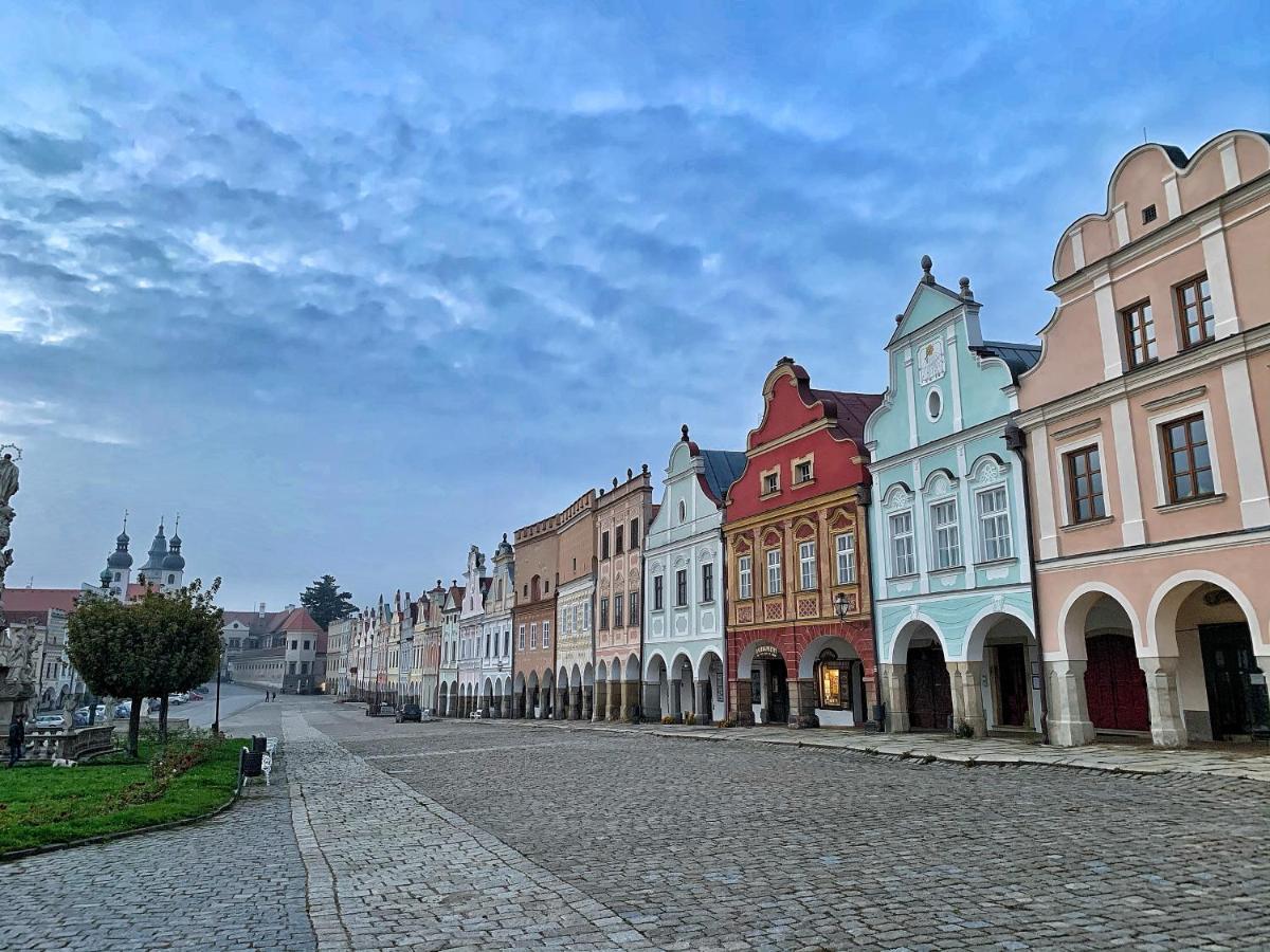 Penzion Secese Telc Bagian luar foto